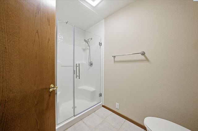 7239 W 15th Ave, Kennewick, WA 99338