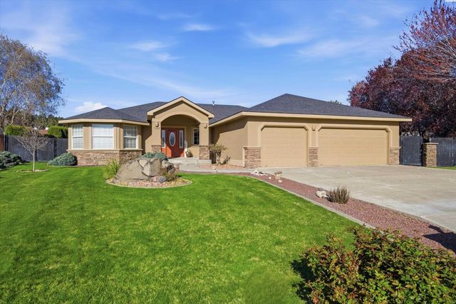 7239 W 15th Ave, Kennewick, WA 99338