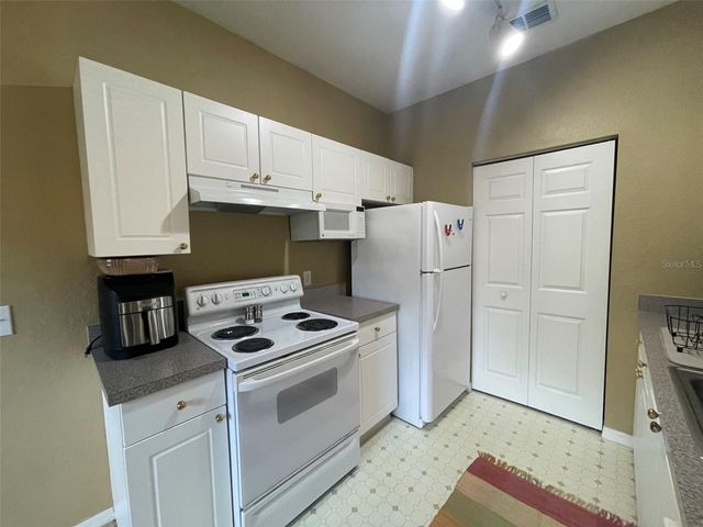 850 GRAND REGENCY POINT 200, Altamonte Springs, FL 32714