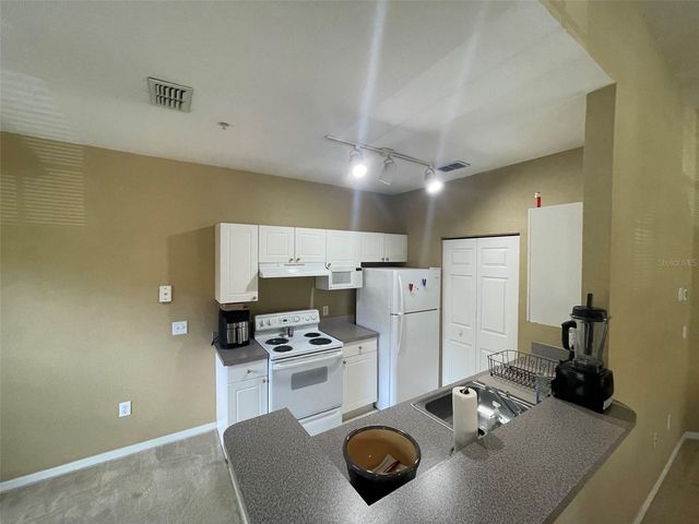 850 GRAND REGENCY POINT 200, Altamonte Springs, FL 32714