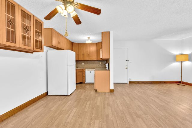 10701 W CLAIRMONT Circle 109, Tamarac, FL 33321