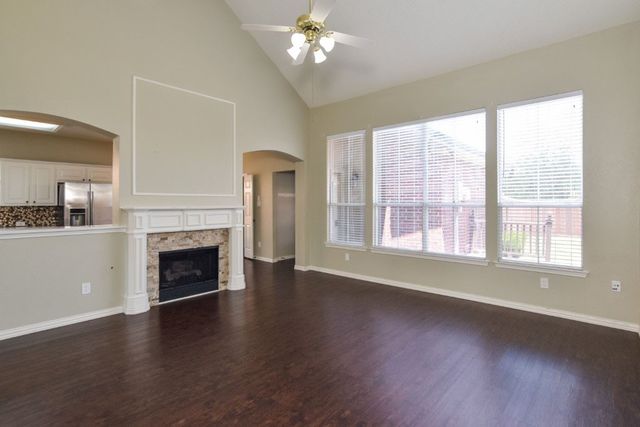 10000 Danbury Drive, Frisco, TX 75035