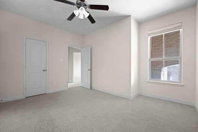 2210 Onion Creek PKWY 503, Austin, TX 78747