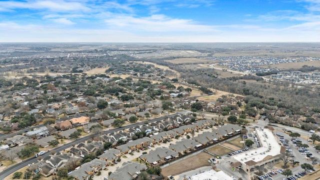 2210 Onion Creek PKWY 503, Austin, TX 78747