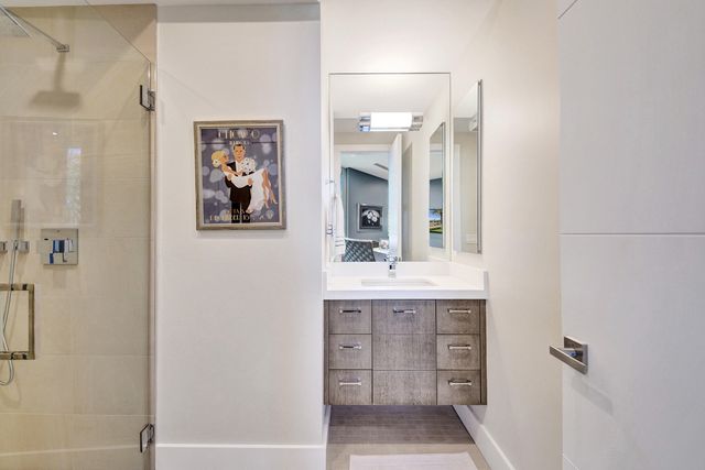 2718 NE 17th Street, Fort Lauderdale, FL 33305