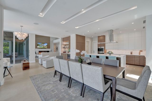 2718 NE 17th Street, Fort Lauderdale, FL 33305