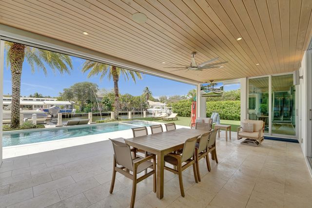 2718 NE 17th Street, Fort Lauderdale, FL 33305