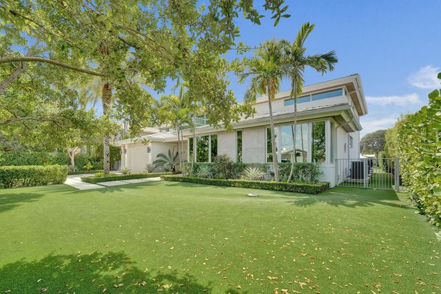 2718 NE 17th Street, Fort Lauderdale, FL 33305