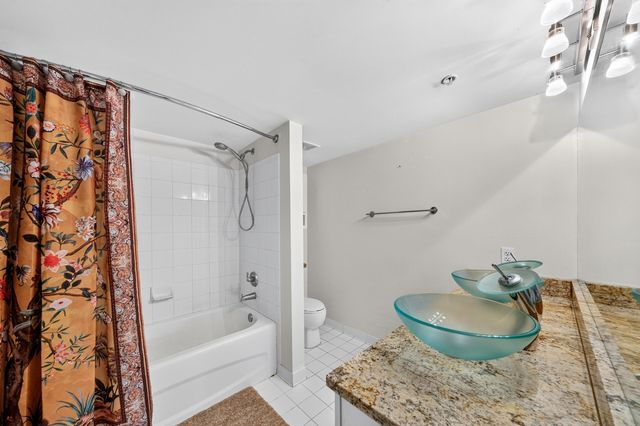 600 SCOTIA Drive 108, Hypoluxo, FL 33462