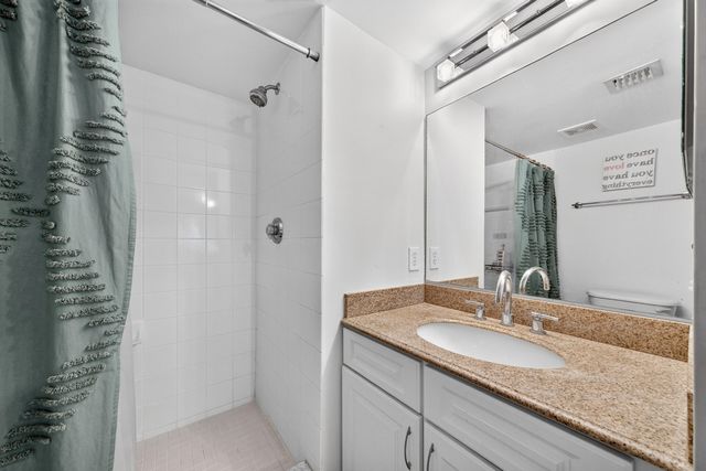 600 SCOTIA Drive 108, Hypoluxo, FL 33462