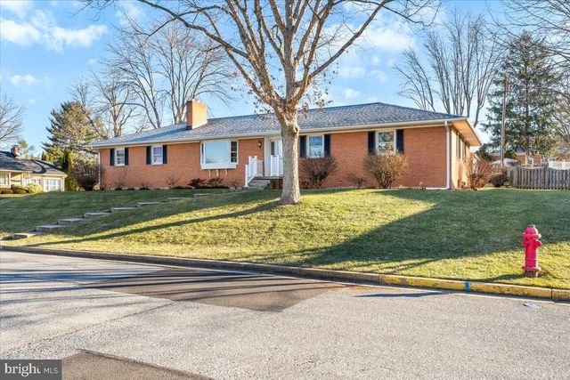 100 LOMBARDY DR, Middletown, MD 21769