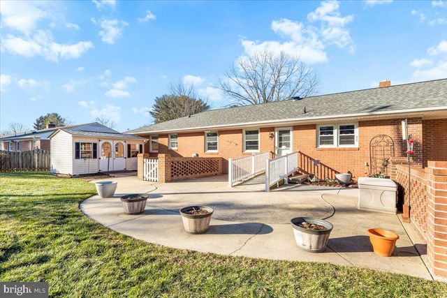 100 LOMBARDY DR, Middletown, MD 21769