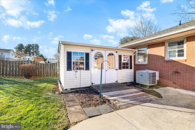 100 LOMBARDY DR, Middletown, MD 21769