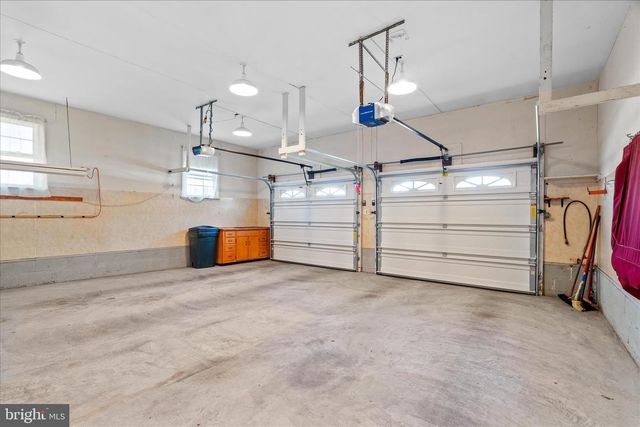 100 LOMBARDY DR, Middletown, MD 21769