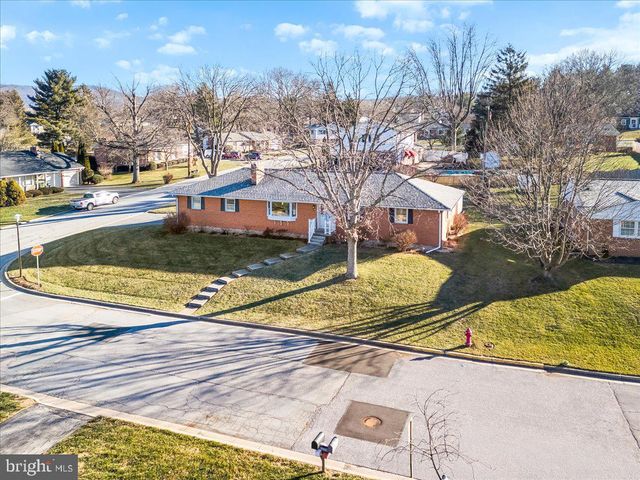 100 LOMBARDY DR, Middletown, MD 21769