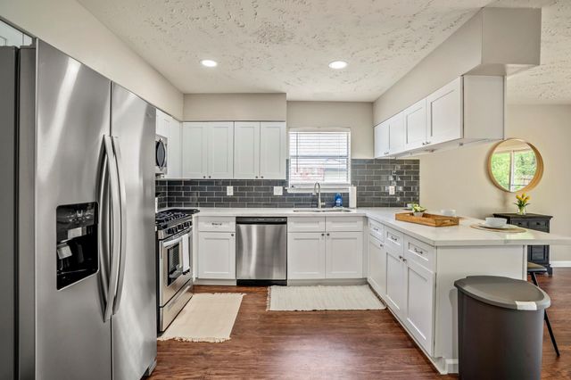 93 S Waxberry Road, The Woodlands, TX 77381