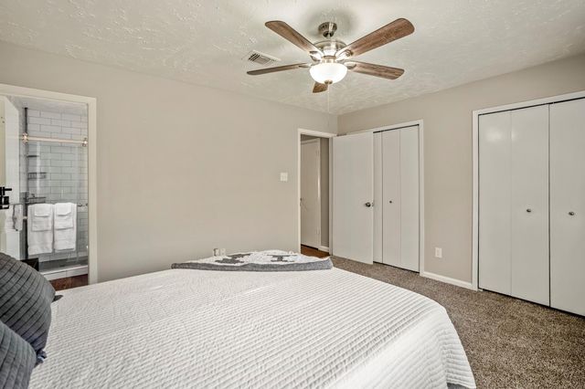 93 S Waxberry Road, The Woodlands, TX 77381