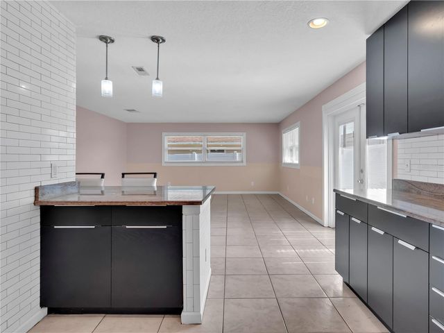 105 FOXWOOD DRIVE, Brandon, FL 33510