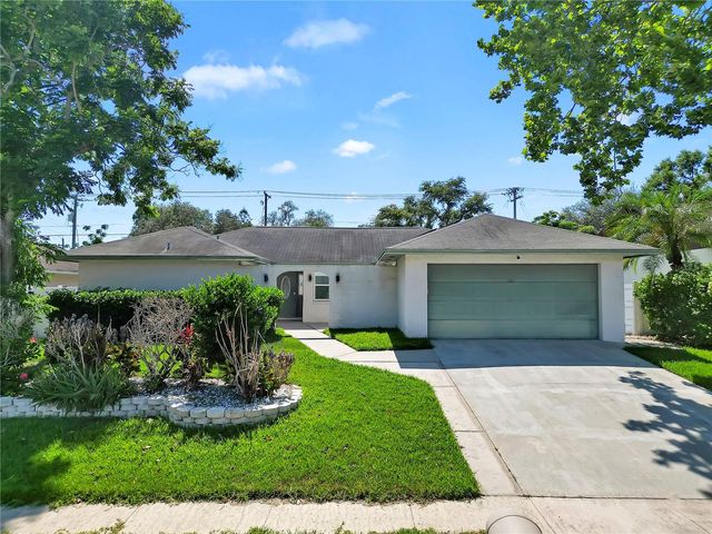 105 FOXWOOD DRIVE, Brandon, FL 33510