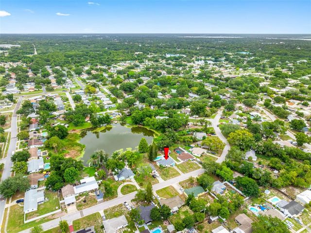 126 W GRAPEFRUIT CIRCLE, Clearwater, FL 33759