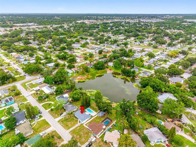 126 W GRAPEFRUIT CIRCLE, Clearwater, FL 33759