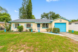 126 W GRAPEFRUIT CIRCLE, Clearwater, FL 33759