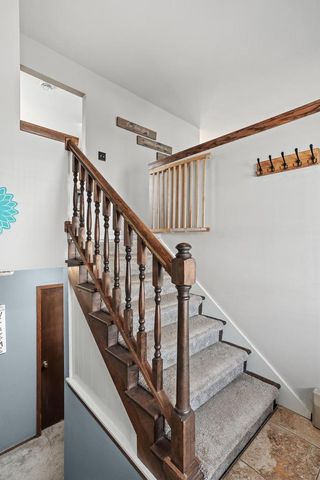 207 Silver DRIVE, Watertown, WI 53098