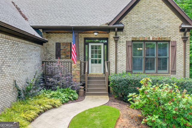 304 Crown Court, Canton, GA 30115