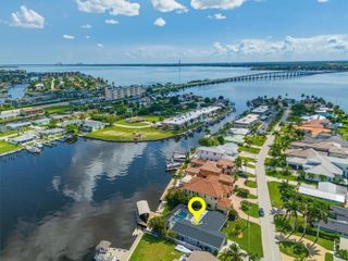 1633 Edith Esplande, Cape Coral, FL 33904