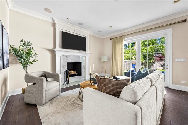 122 17th Street, Wilmette, IL 60091