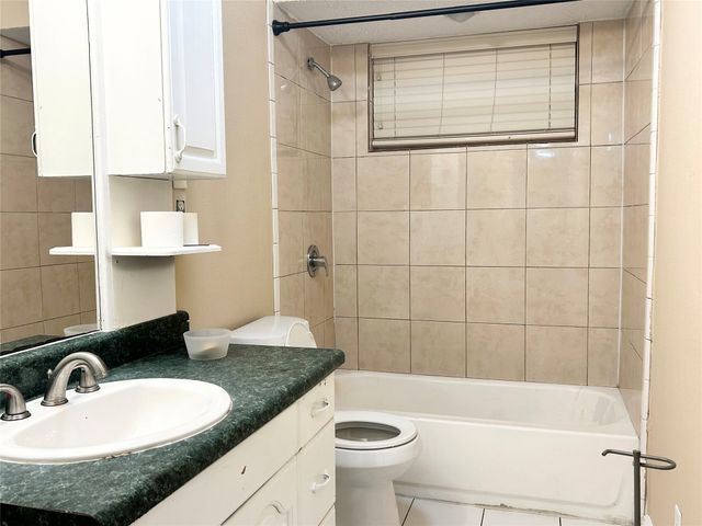 2219 Addington Street, Irving, TX 75062