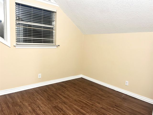 2219 Addington Street, Irving, TX 75062