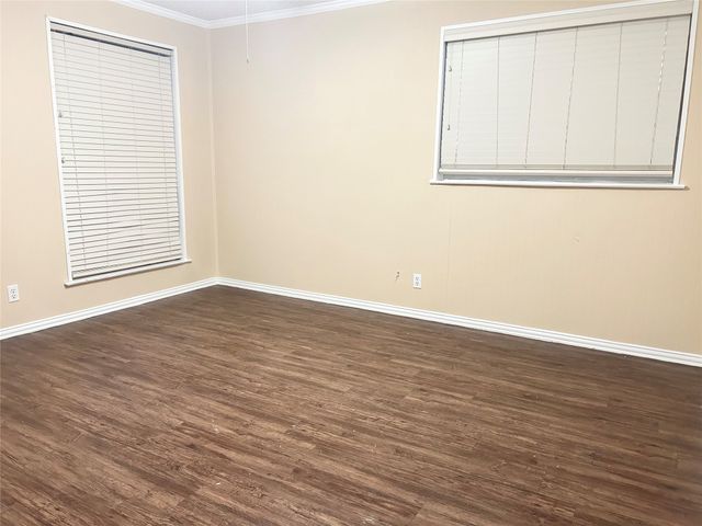 2219 Addington Street, Irving, TX 75062