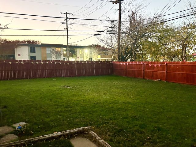 2219 Addington Street, Irving, TX 75062