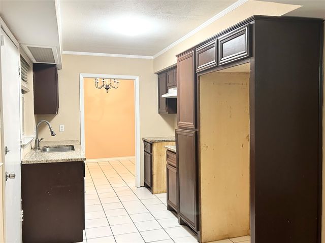 2219 Addington Street, Irving, TX 75062