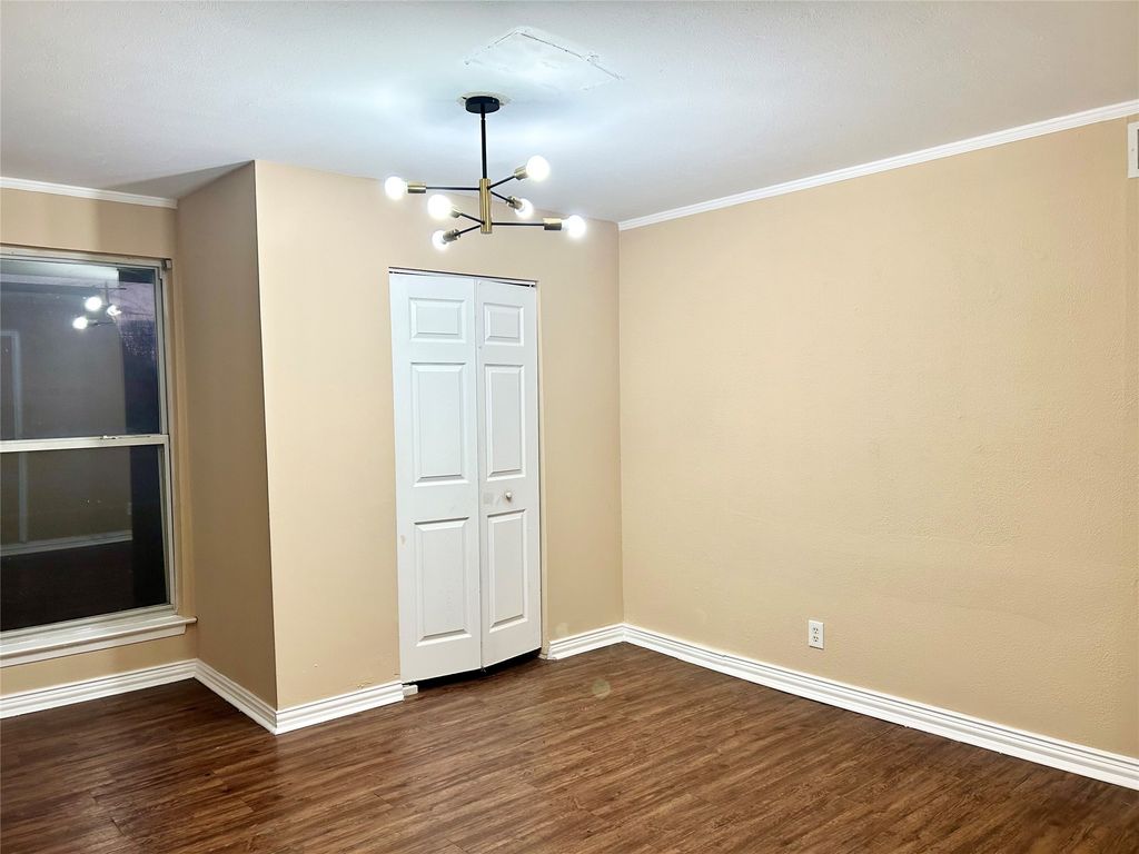 2219 Addington Street, Irving, TX 75062