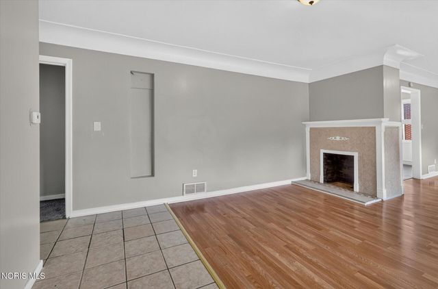 735 Russell Street, Toledo, OH 43608