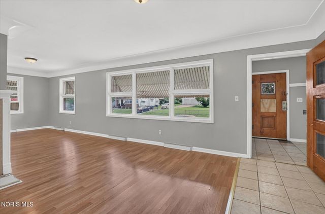 735 Russell Street, Toledo, OH 43608