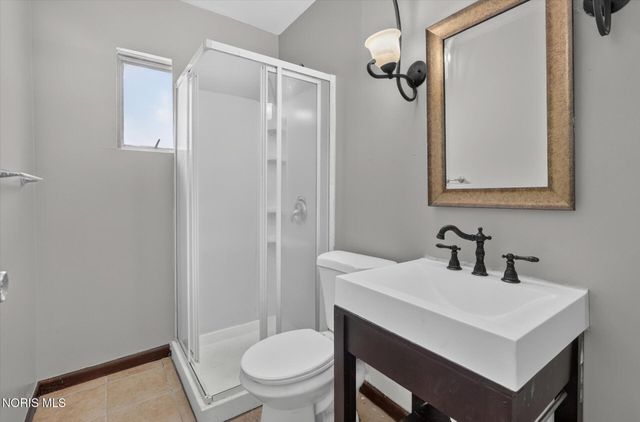 735 Russell Street, Toledo, OH 43608
