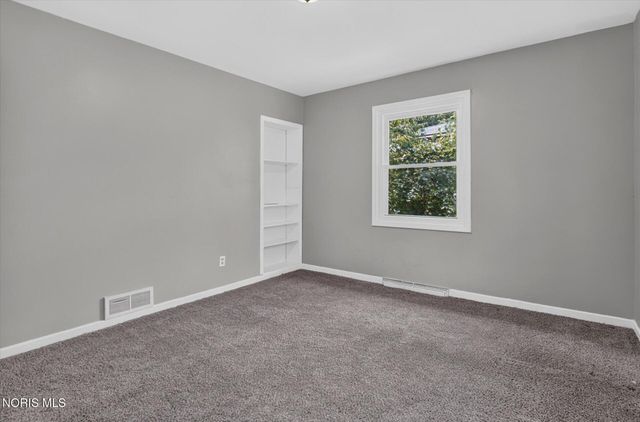 735 Russell Street, Toledo, OH 43608