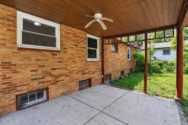 735 Russell Street, Toledo, OH 43608