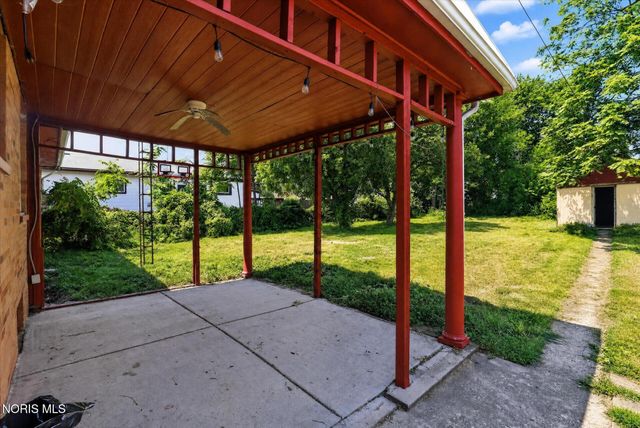735 Russell Street, Toledo, OH 43608