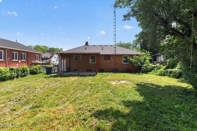 735 Russell Street, Toledo, OH 43608