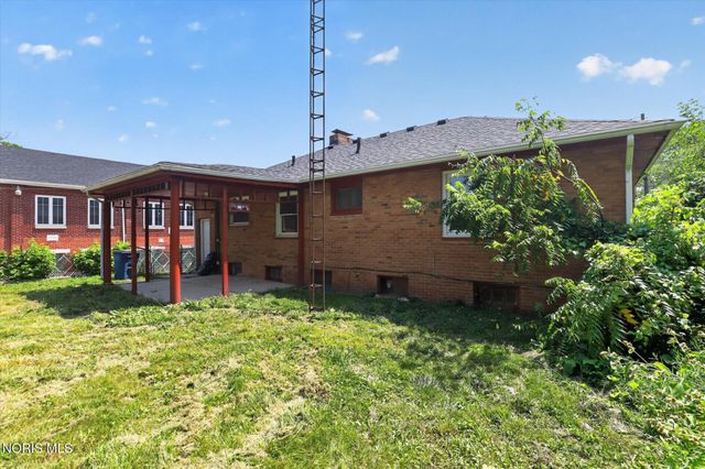 735 Russell Street, Toledo, OH 43608