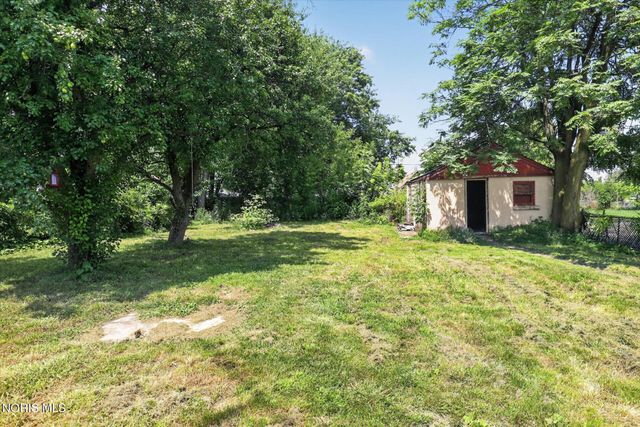 735 Russell Street, Toledo, OH 43608