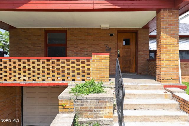 735 Russell Street, Toledo, OH 43608
