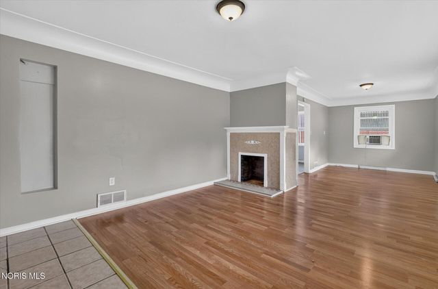 735 Russell Street, Toledo, OH 43608