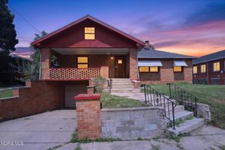 735 Russell Street, Toledo, OH 43608