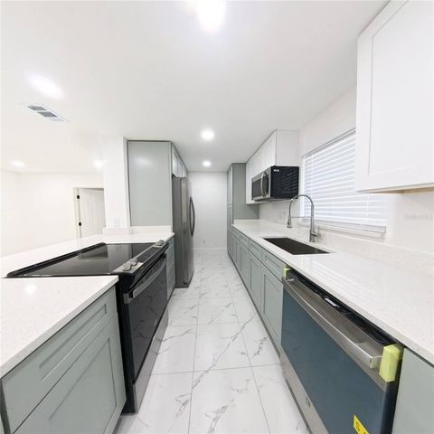 38 N ALDER DRIVE, Orlando, FL 32807