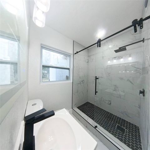 38 N ALDER DRIVE, Orlando, FL 32807